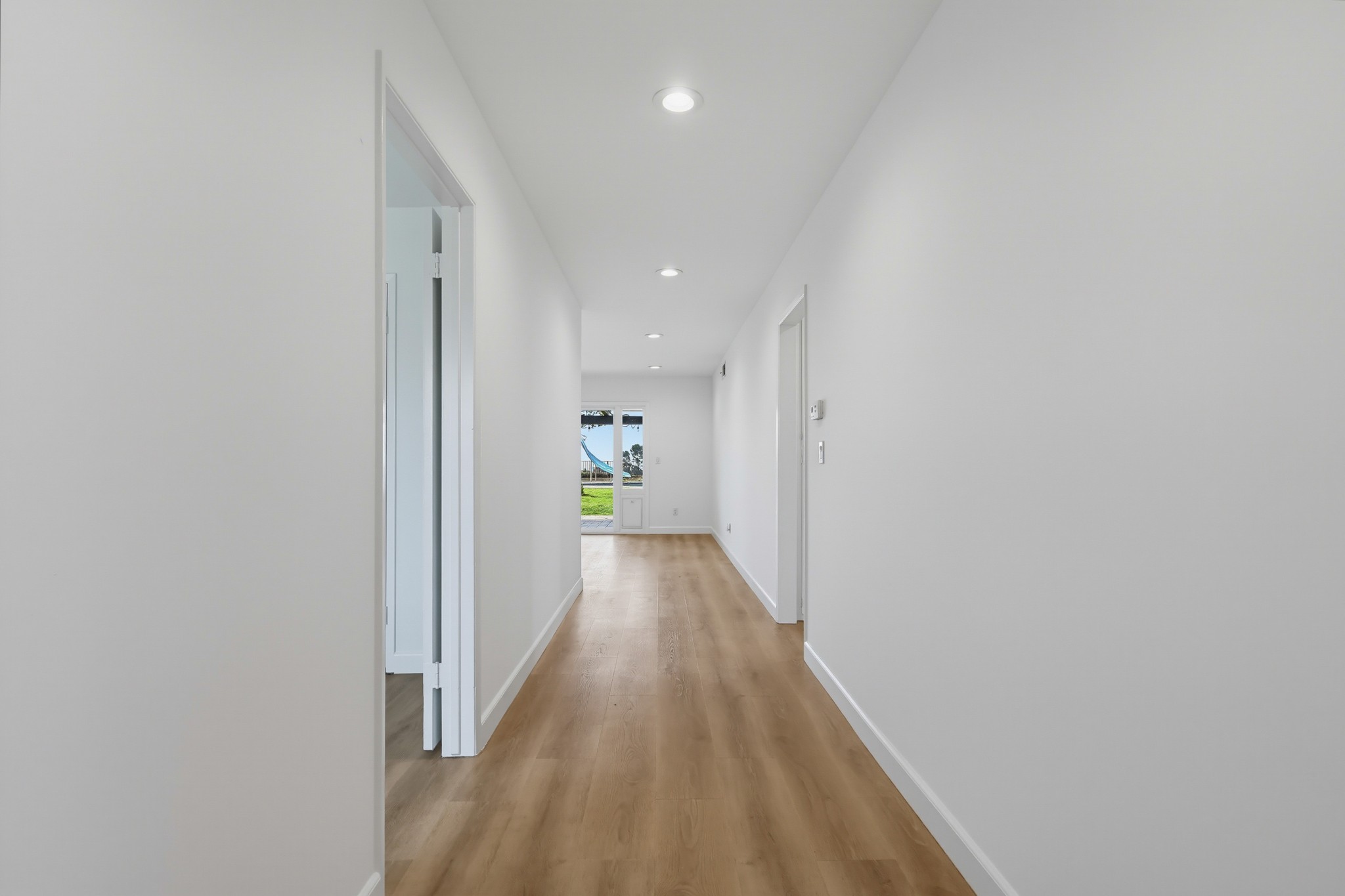 Virtual tour photo 30 of 88 for 2086 Arriba Dr