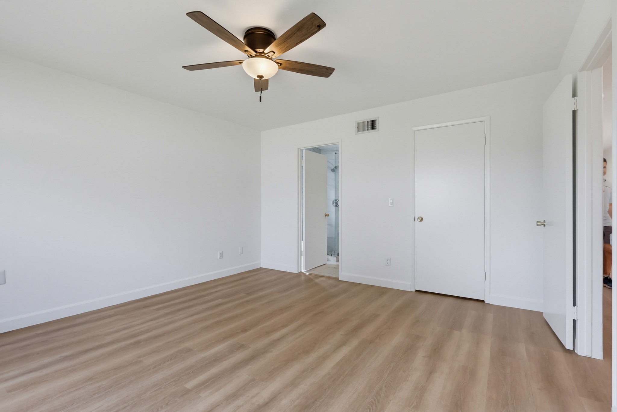 Virtual tour photo 33 of 88 for 2086 Arriba Dr