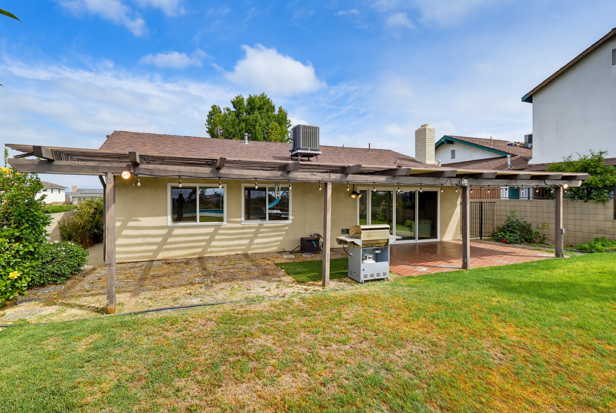 Virtual tour photo 75 of 88 for 2086 Arriba Dr