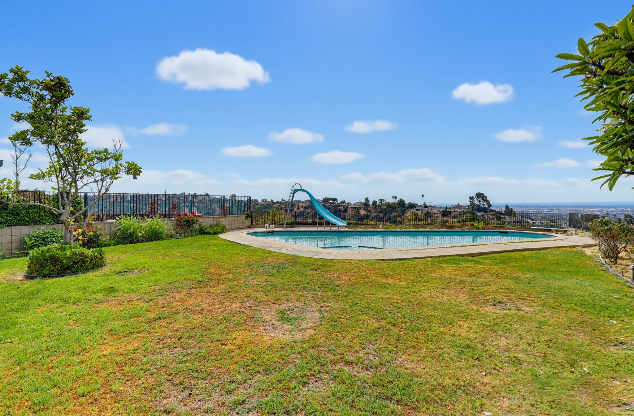 Virtual tour photo 77 of 88 for 2086 Arriba Dr