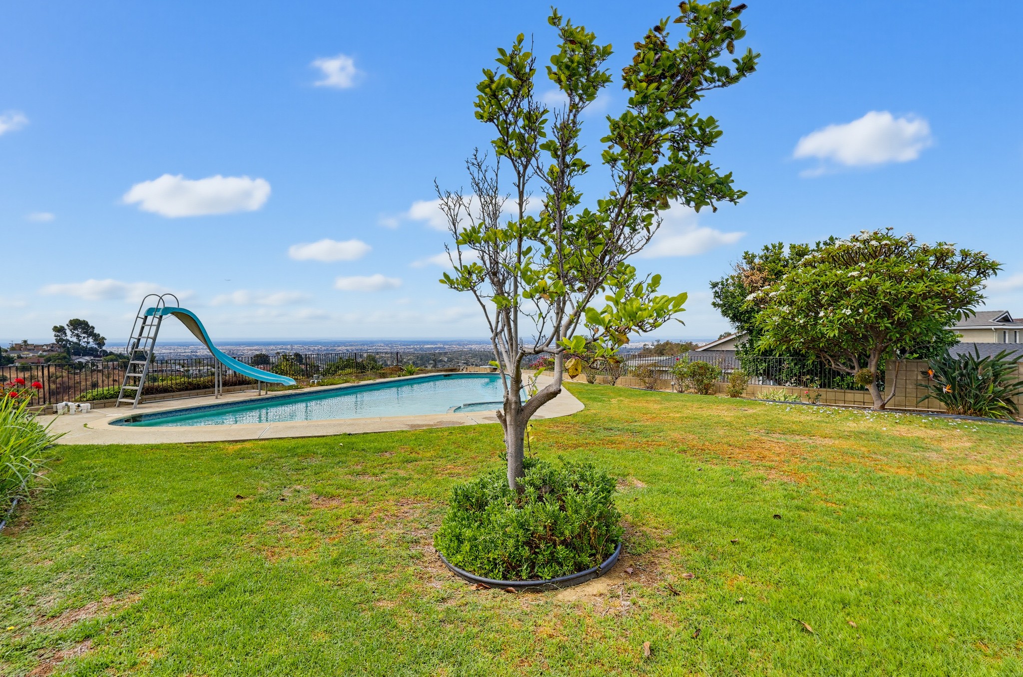 Virtual tour photo 80 of 88 for 2086 Arriba Dr