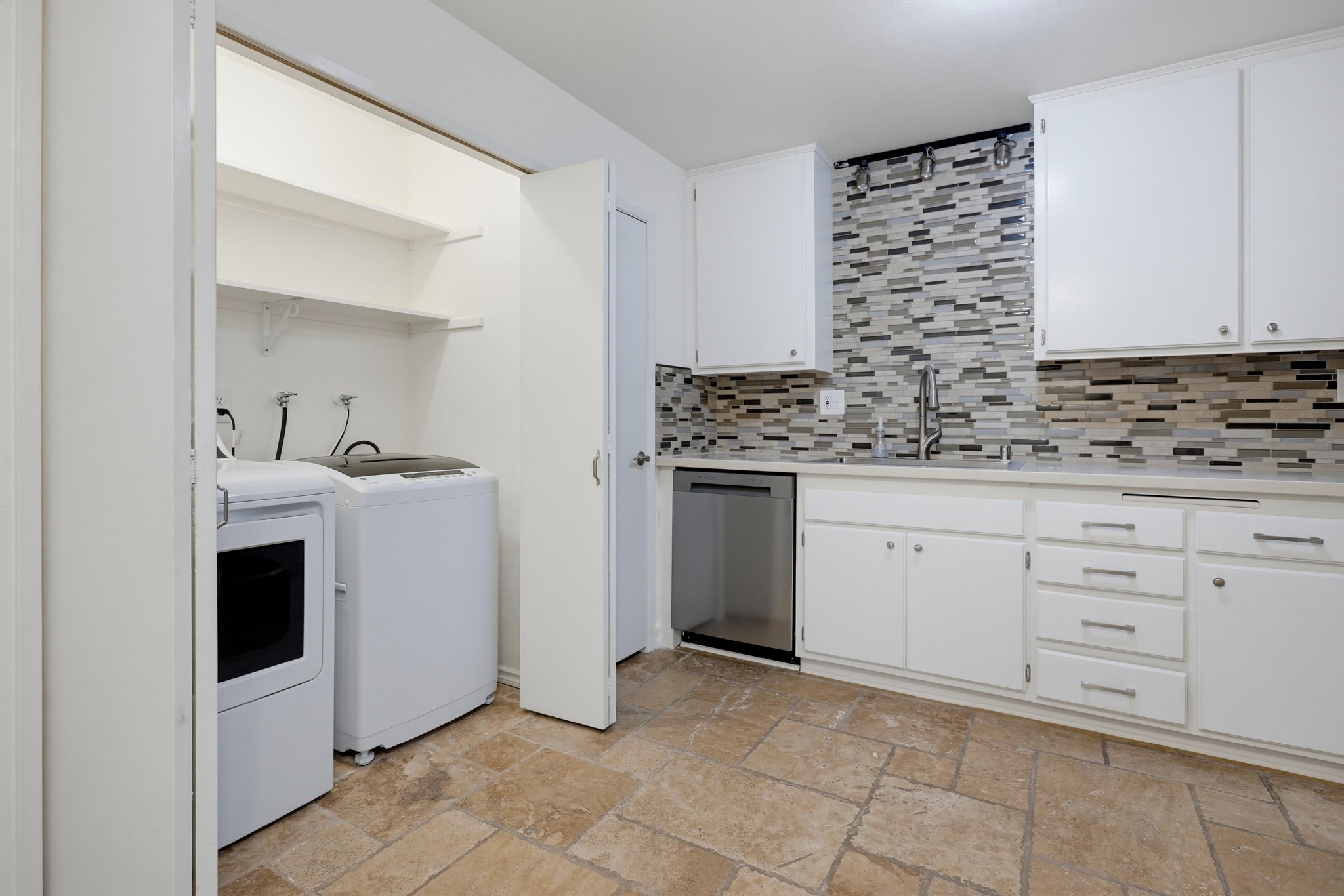 Virtual tour photo 22 of 49 for 20874 Serrano Creek Rd #64