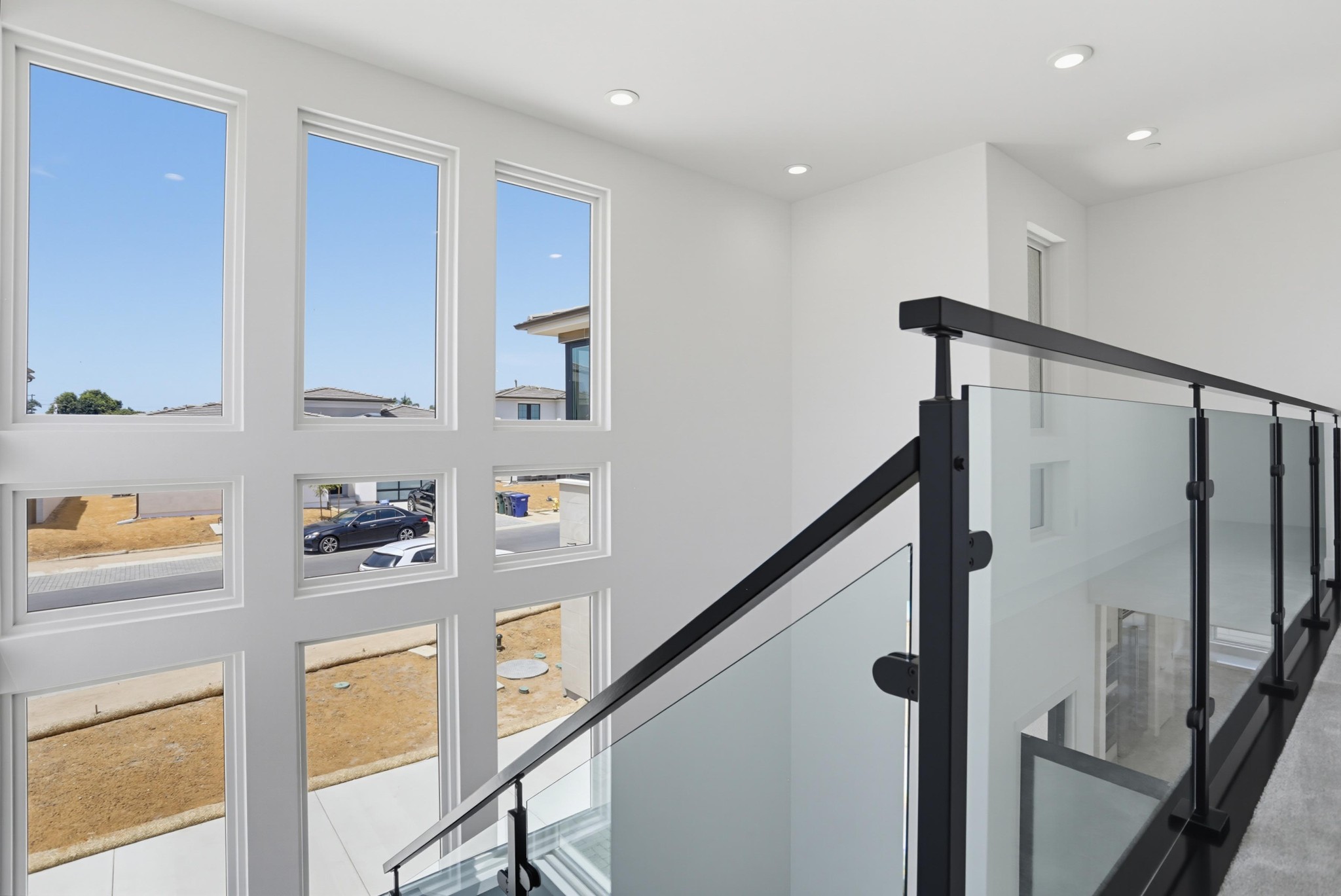 Virtual tour photo 23 of 66 for 2091 E Pearl St