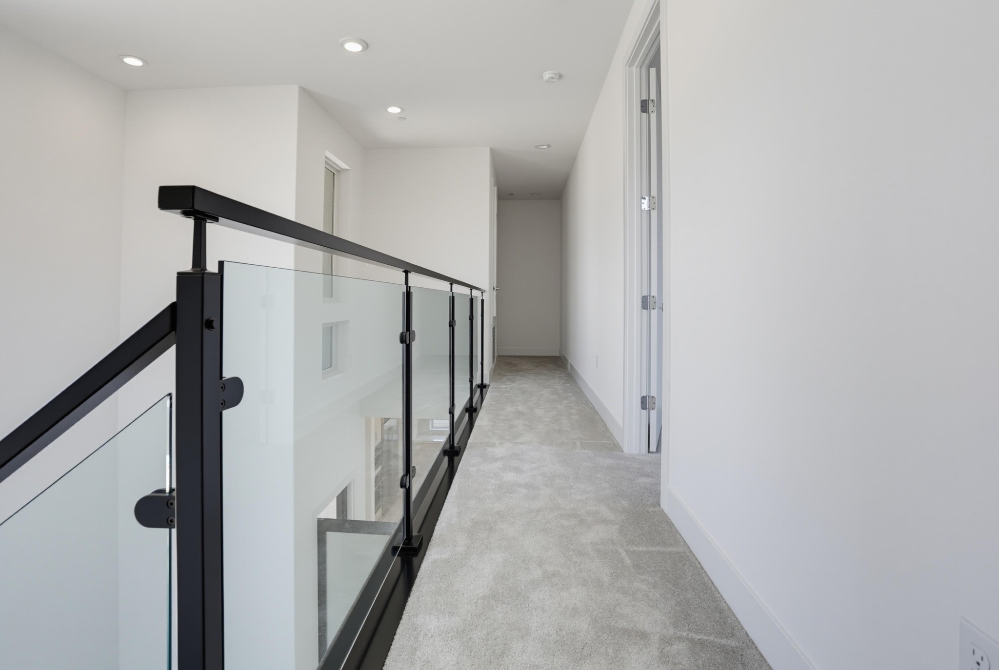 Virtual tour photo 24 of 66 for 2091 E Pearl St