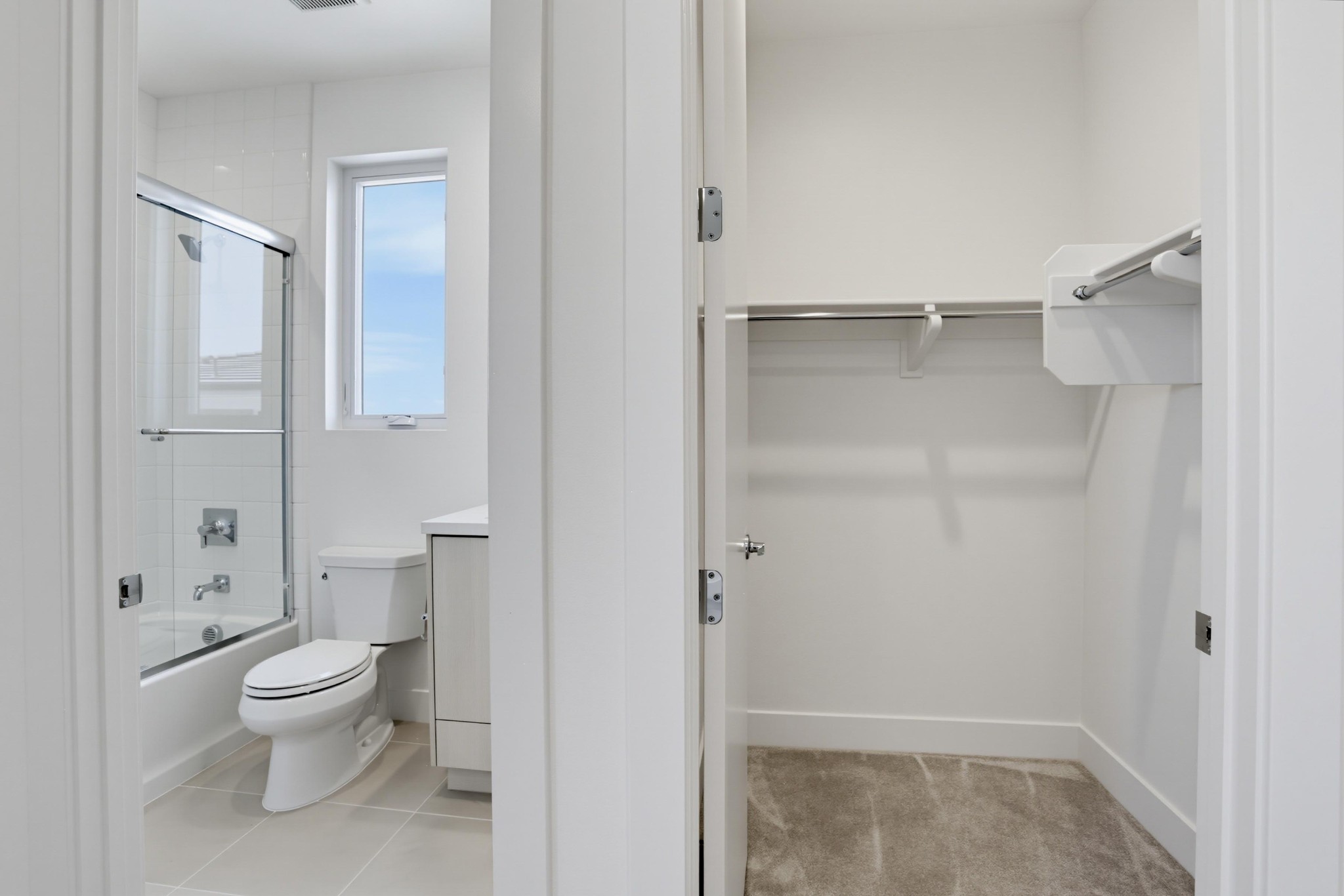 Virtual tour photo 33 of 66 for 2091 E Pearl St