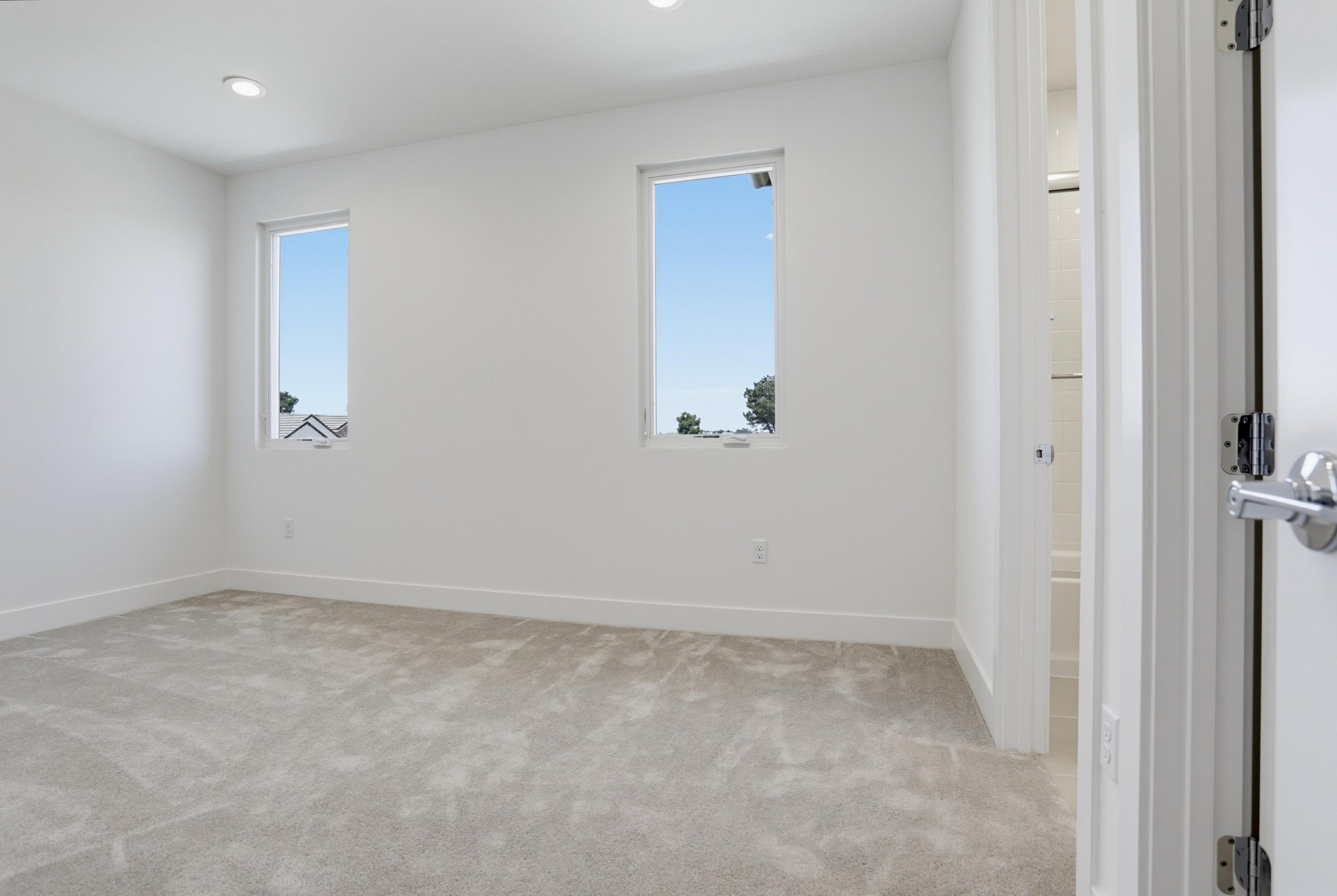 Virtual tour photo 34 of 66 for 2091 E Pearl St