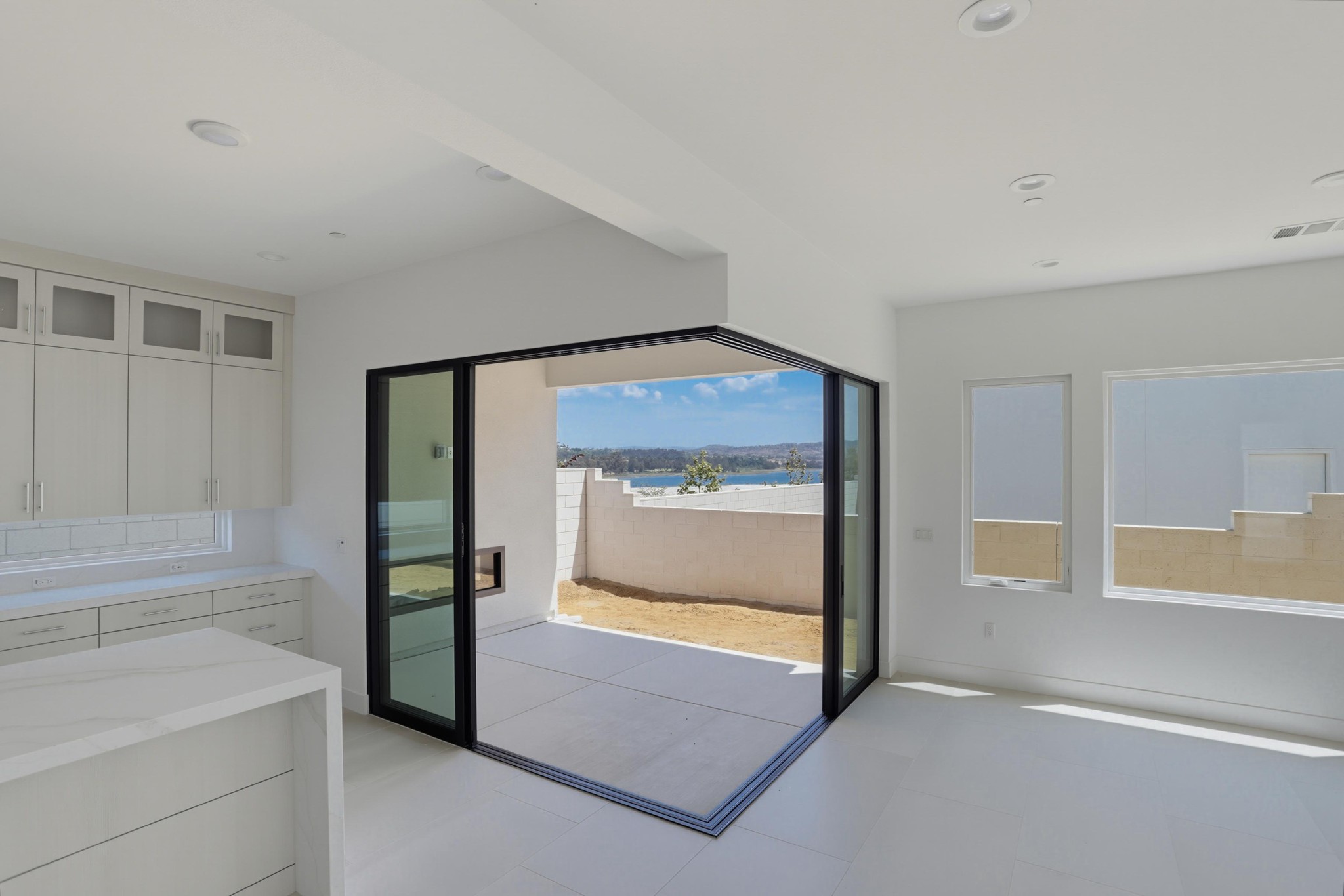 Virtual tour photo 61 of 66 for 2091 E Pearl St