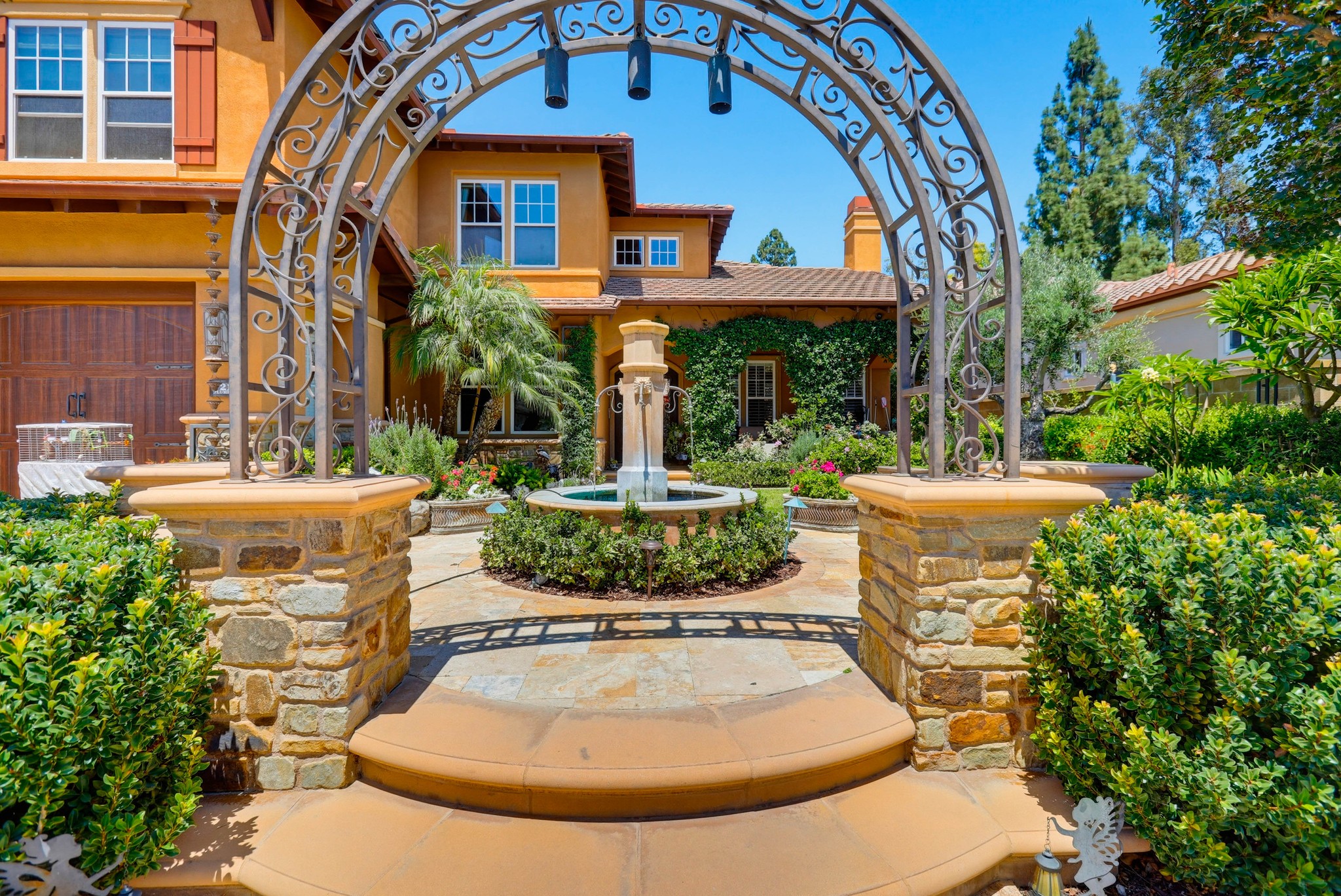 Virtual tour photo 4 of 46 for 21 Plumeria