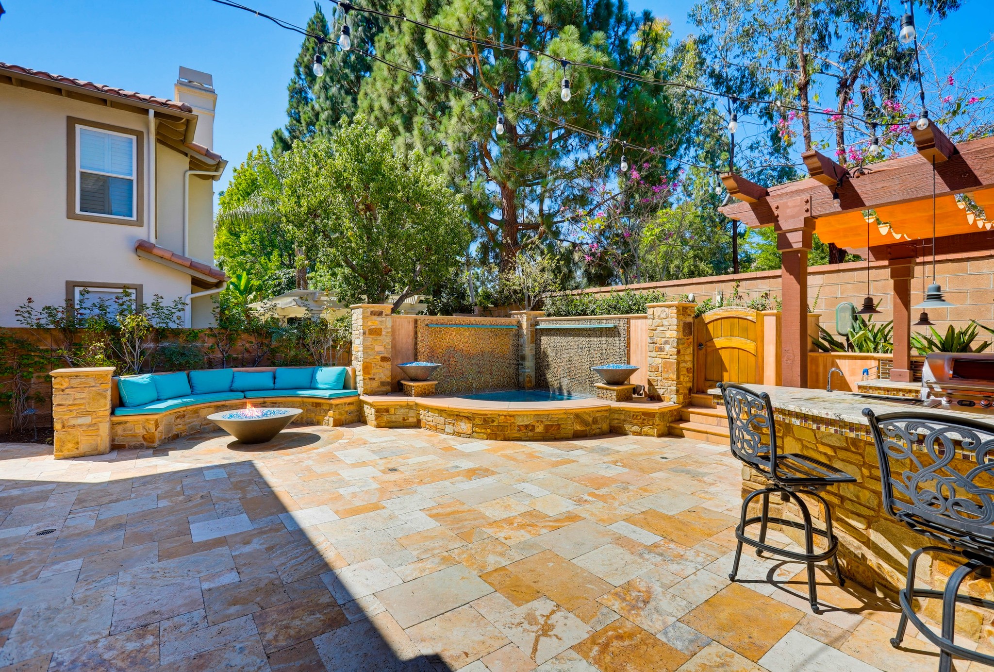 Virtual tour photo 40 of 46 for 21 Plumeria