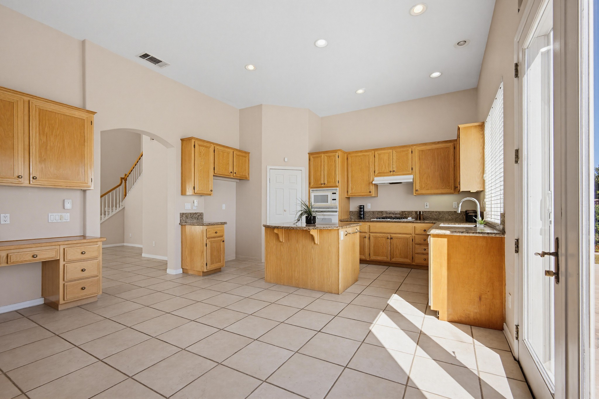 Virtual tour photo 21 of 71 for 21 Vista Palermo