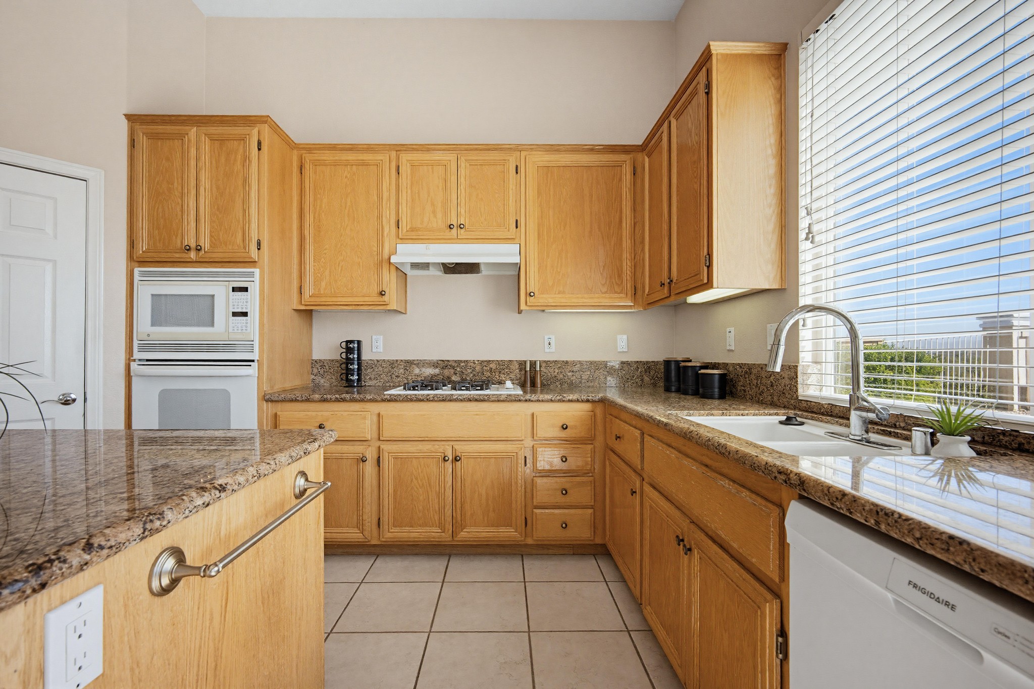 Virtual tour photo 22 of 71 for 21 Vista Palermo