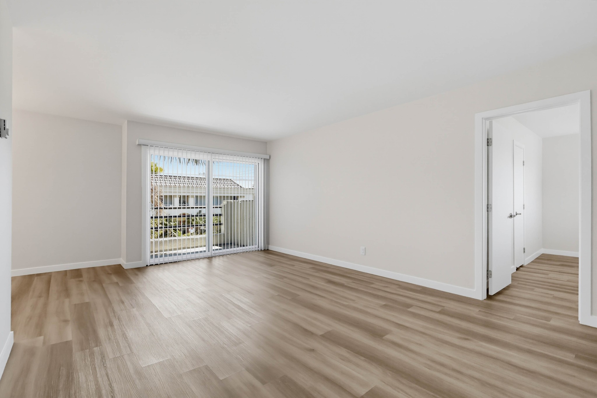 Virtual tour photo 16 of 60 for 21007 Victor St