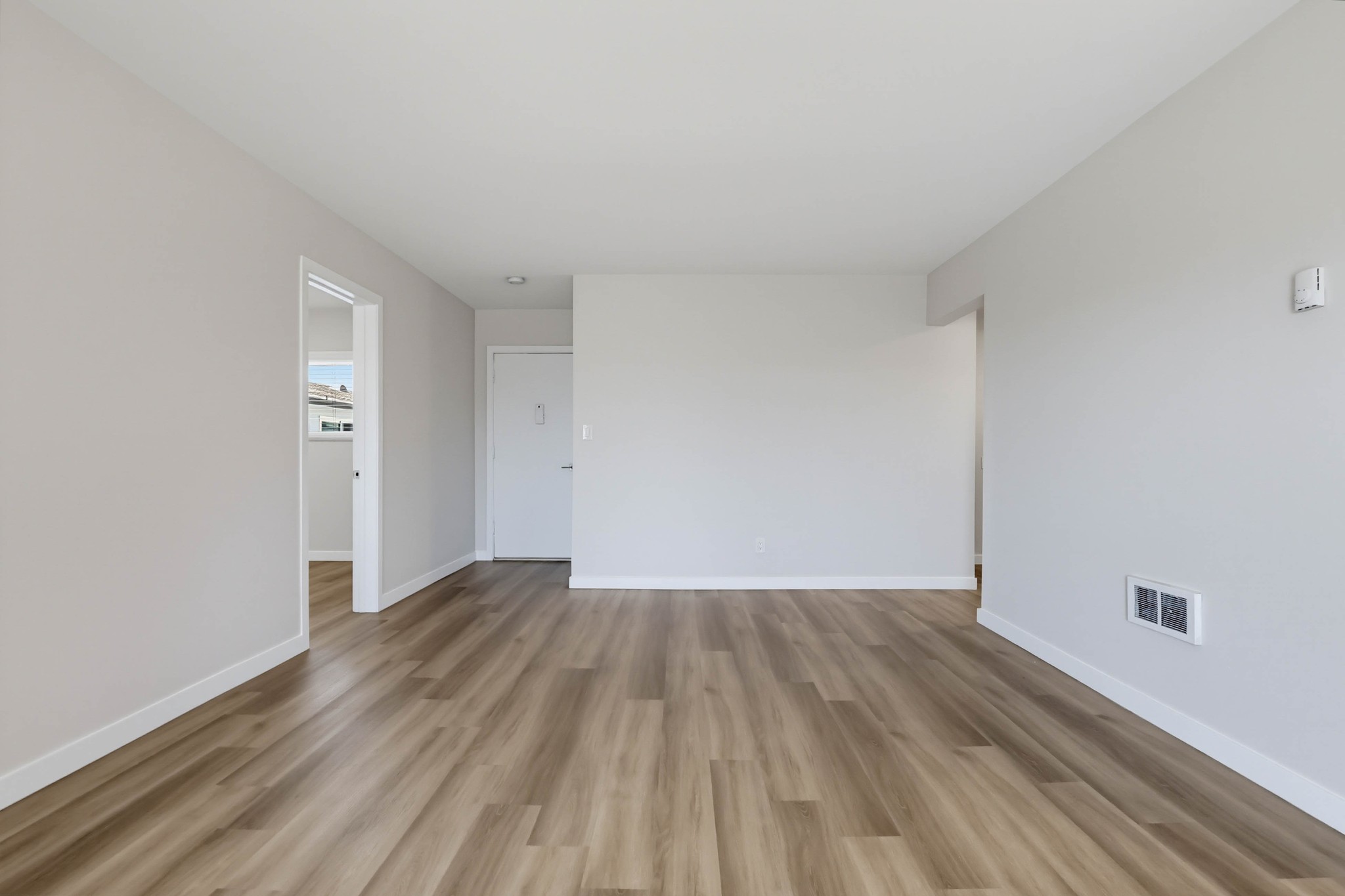 Virtual tour photo 19 of 60 for 21007 Victor St