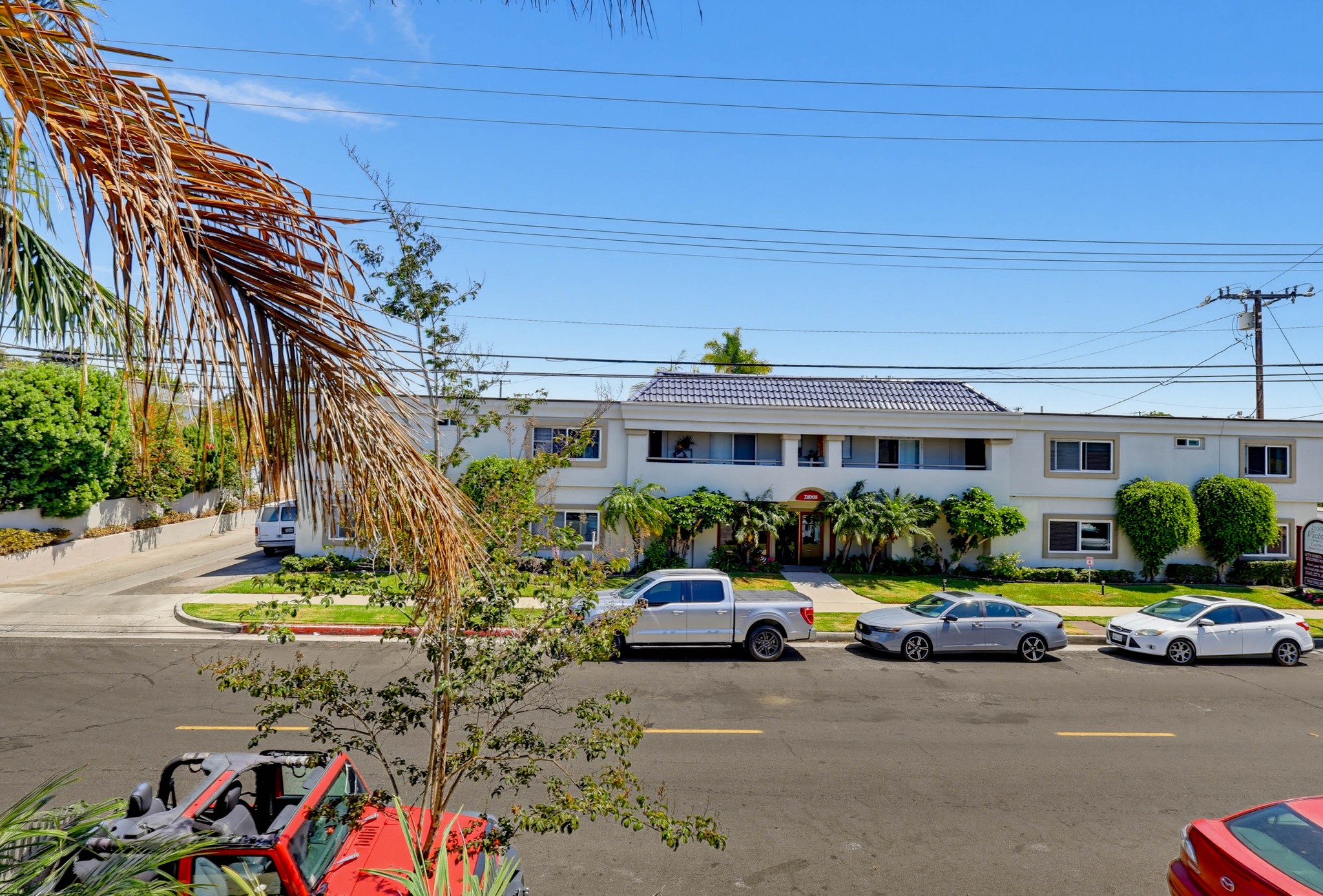 Virtual tour photo 36 of 60 for 21007 Victor St