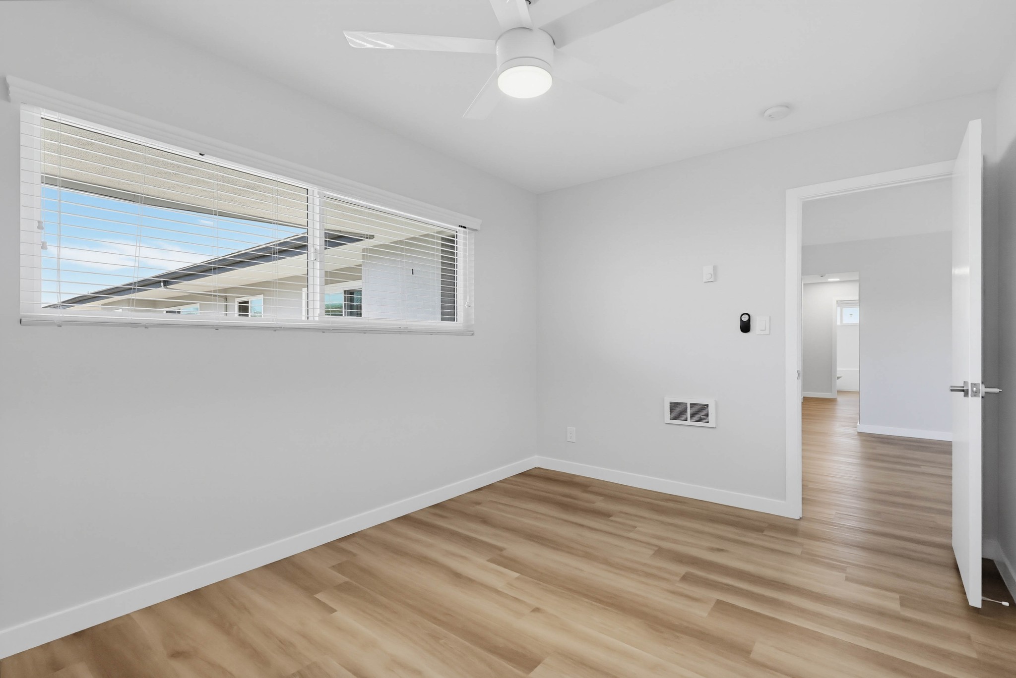 Virtual tour photo 38 of 60 for 21007 Victor St