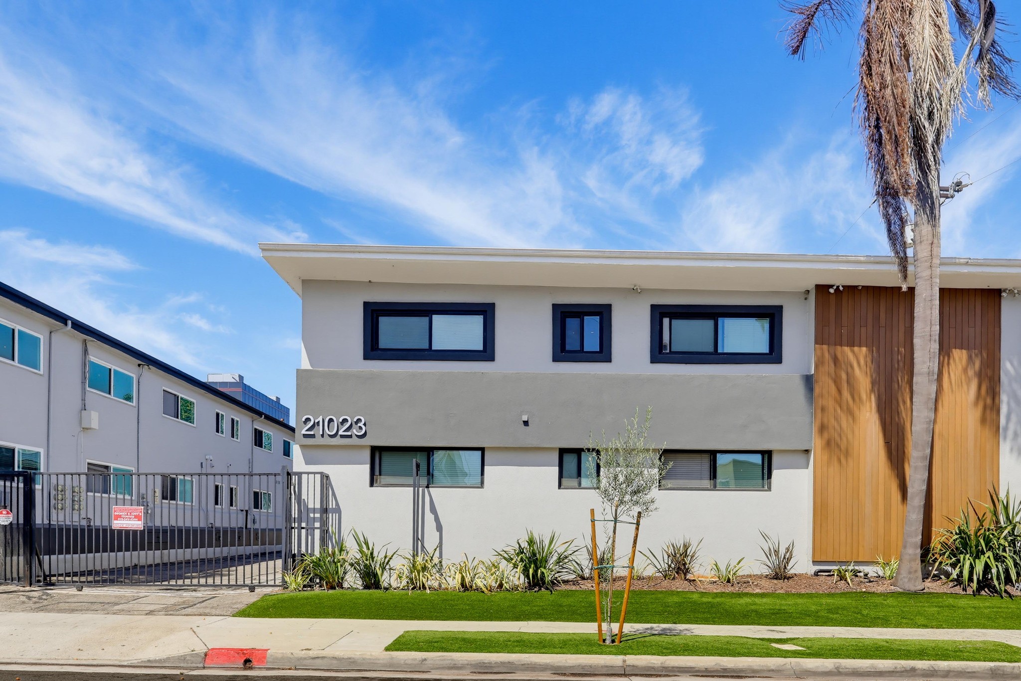 Virtual tour photo 3 of 40 for 21023 Amie Ave