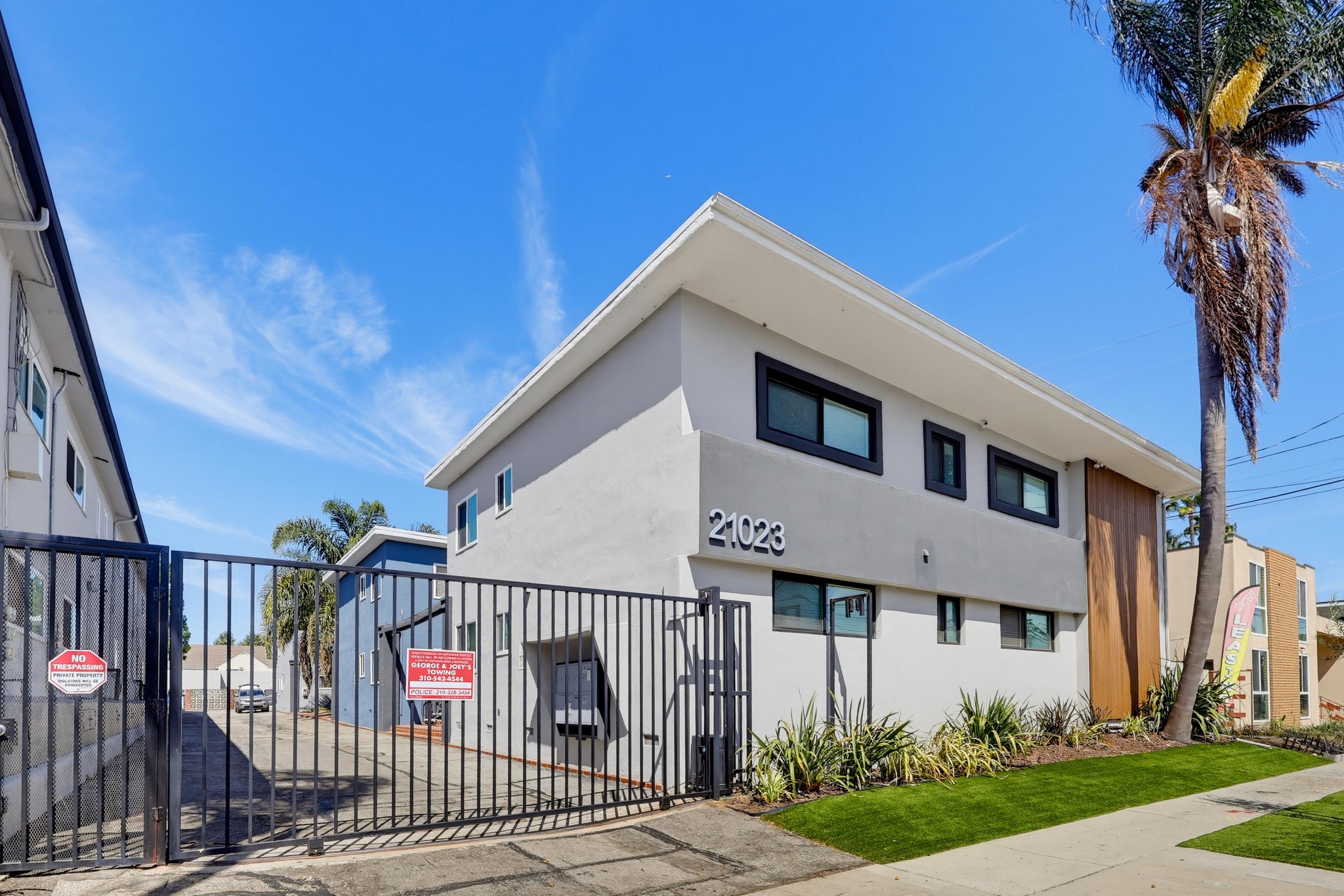 Virtual tour photo 5 of 40 for 21023 Amie Ave