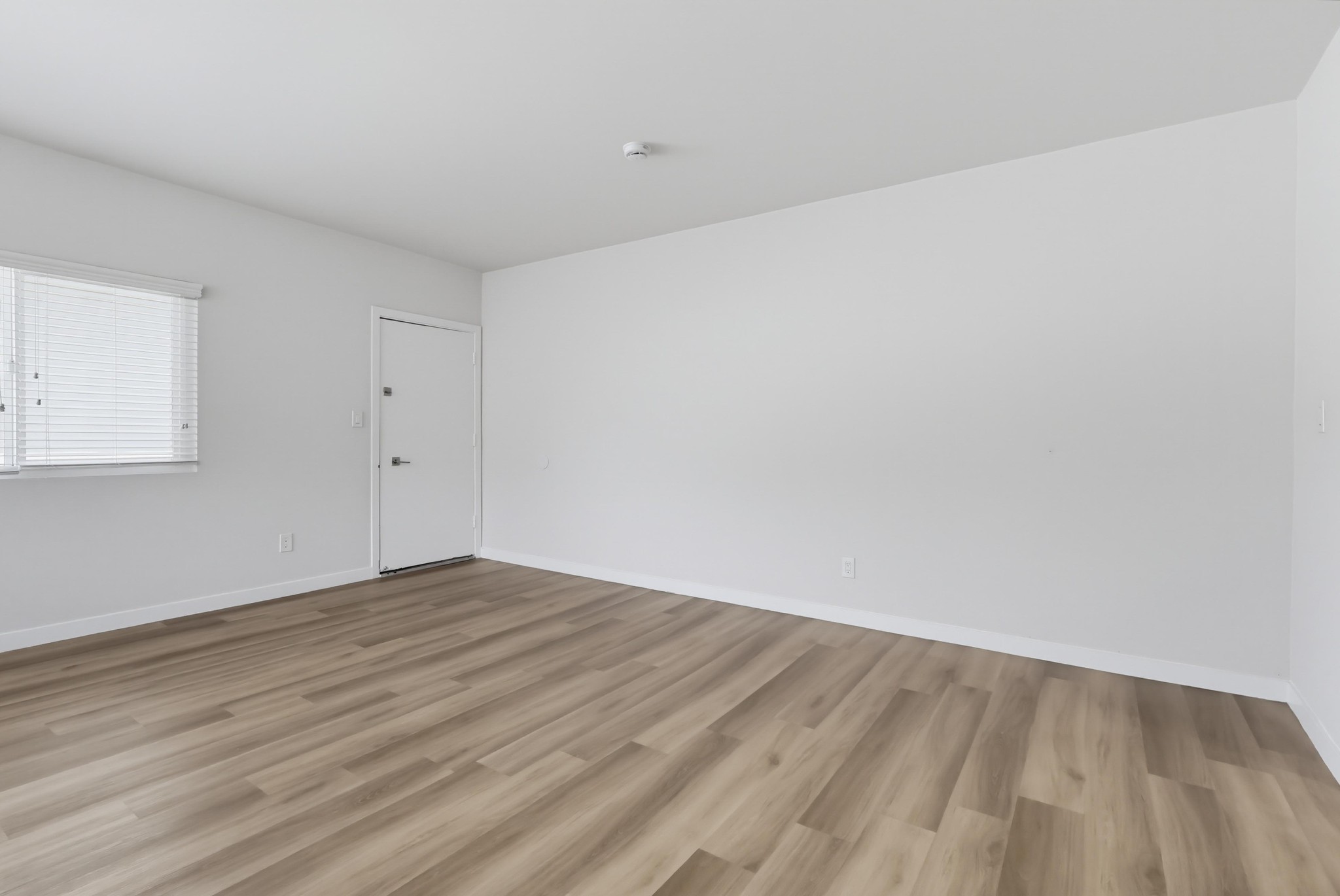 Virtual tour photo 13 of 40 for 21023 Amie Ave
