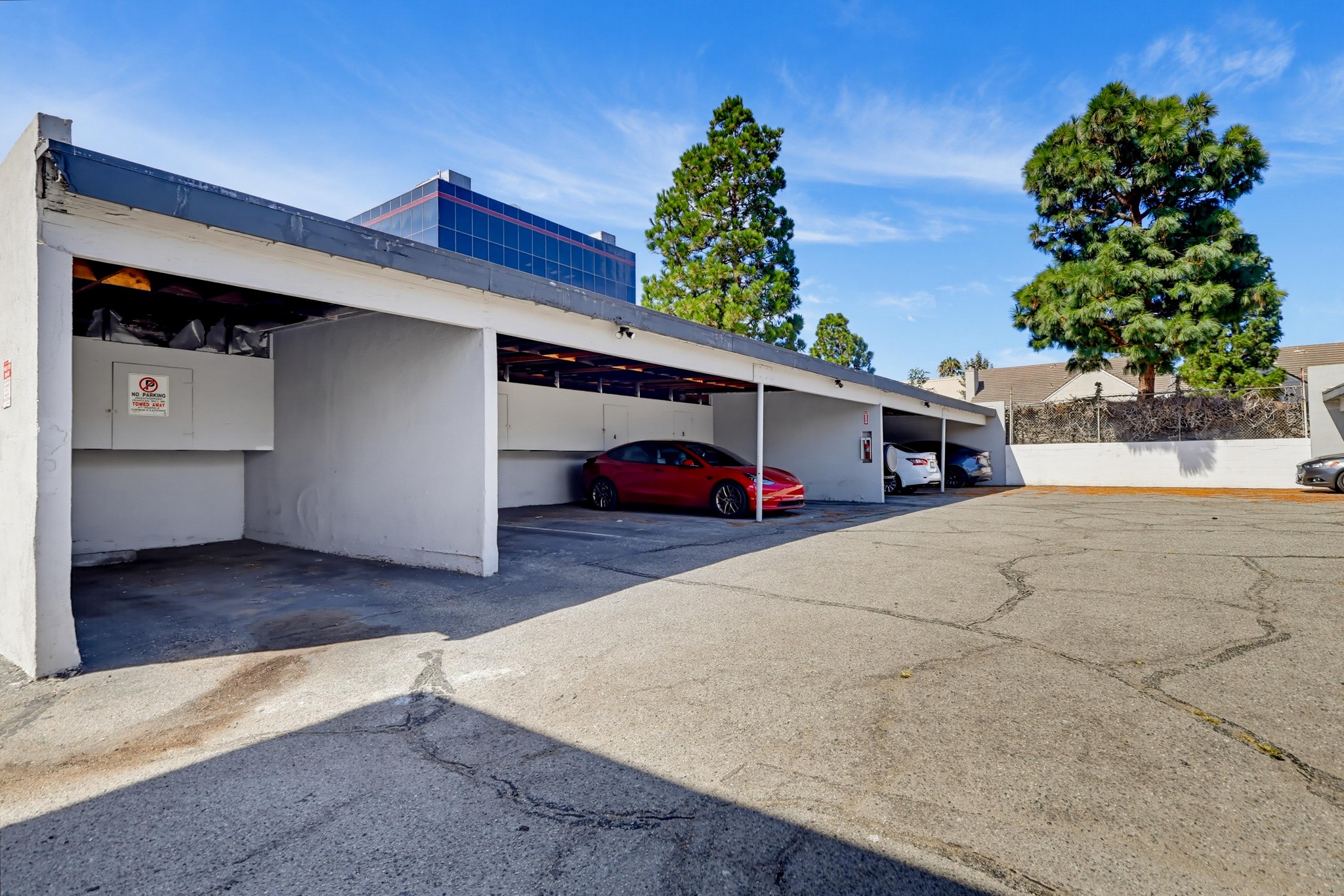 Virtual tour photo 34 of 40 for 21023 Amie Ave