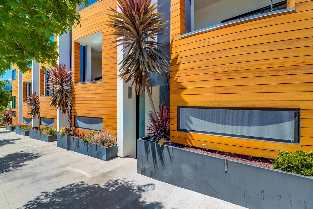 Virtual tour photo 5 of 41 for 2104 Columbia St #10