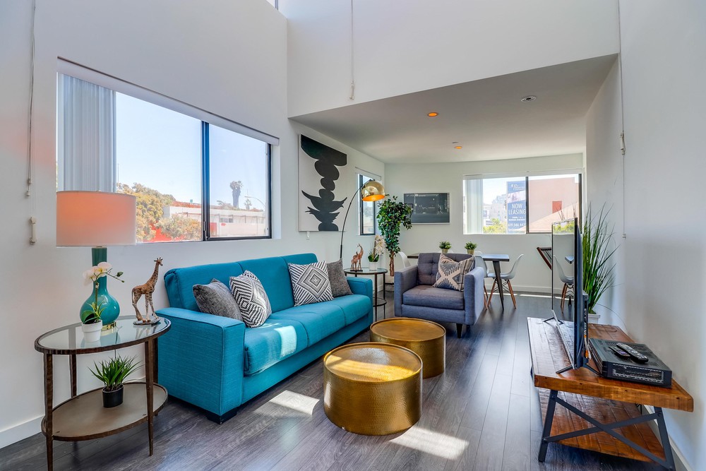 Virtual tour photo 7 of 41 for 2104 Columbia St #10