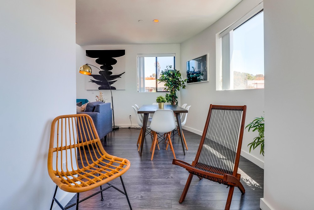 Virtual tour photo 15 of 41 for 2104 Columbia St #10