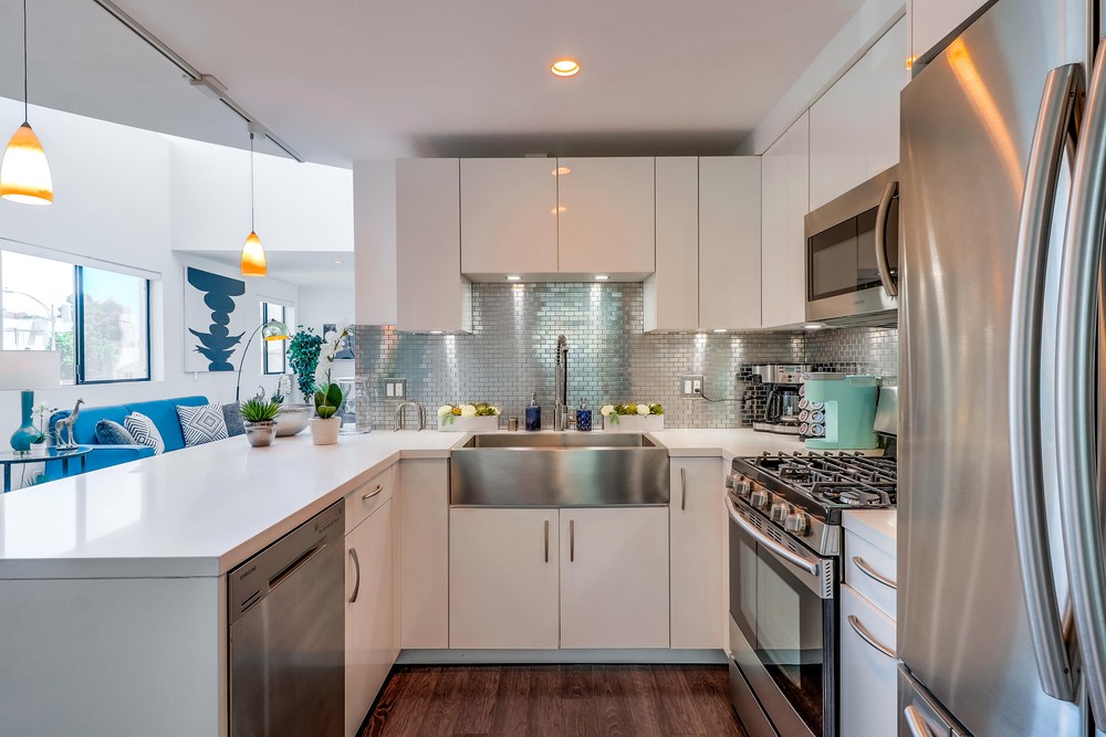 Virtual tour photo 20 of 41 for 2104 Columbia St #10