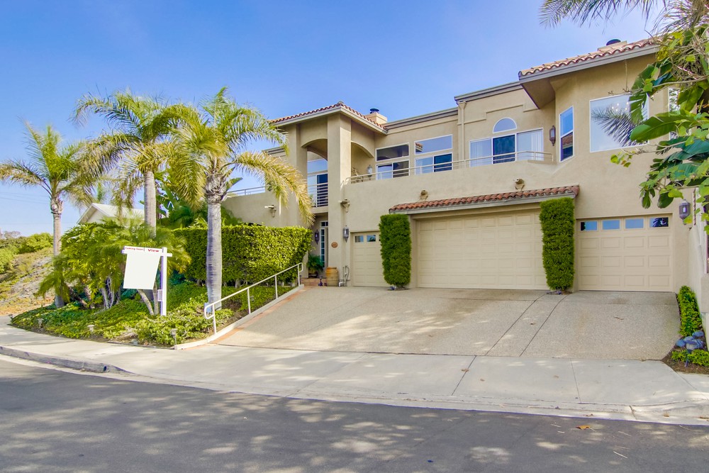 Virtual tour photo 3 of 81 for 2105 Galveston St