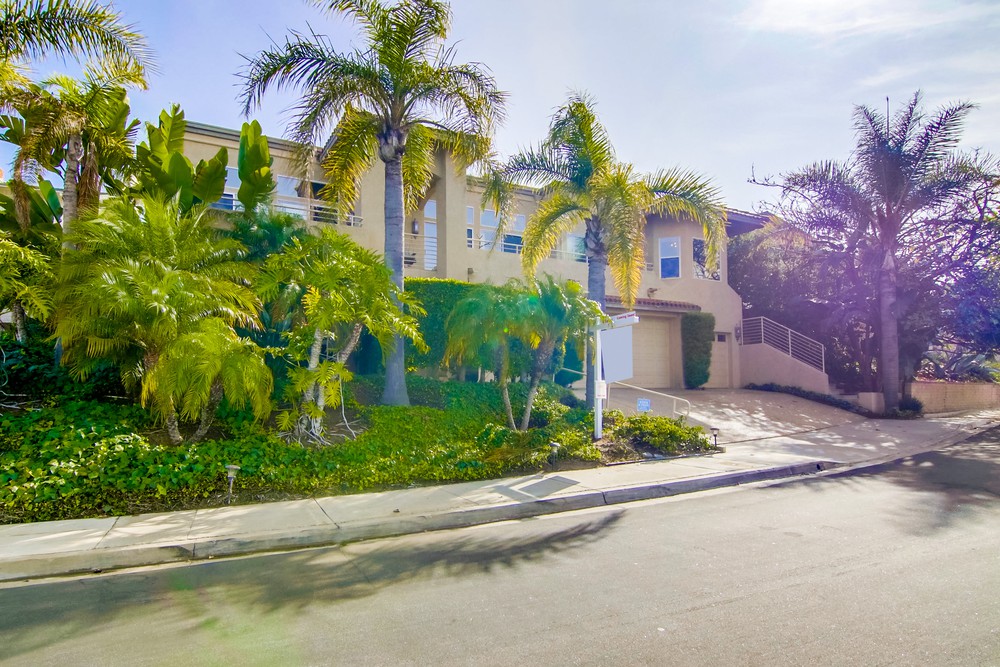Virtual tour photo 4 of 81 for 2105 Galveston St