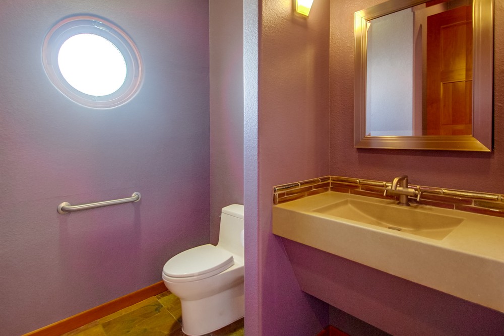 Virtual tour photo 30 of 92 for 2106 Hartford St