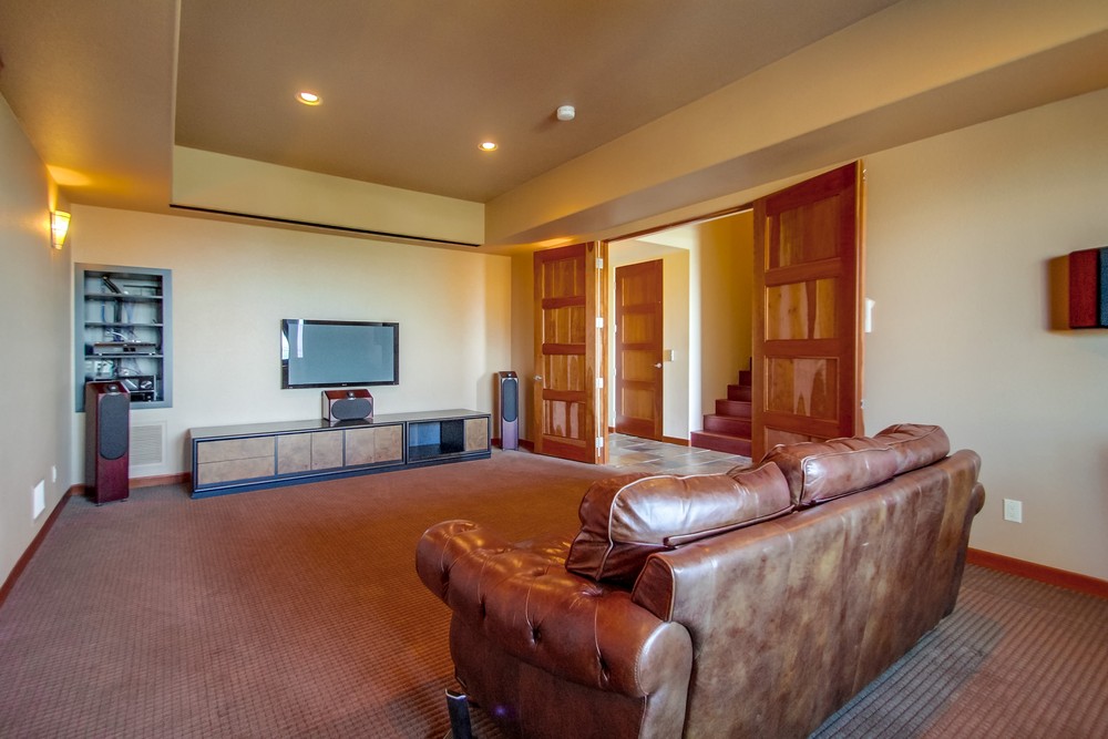 Virtual tour photo 65 of 92 for 2106 Hartford St