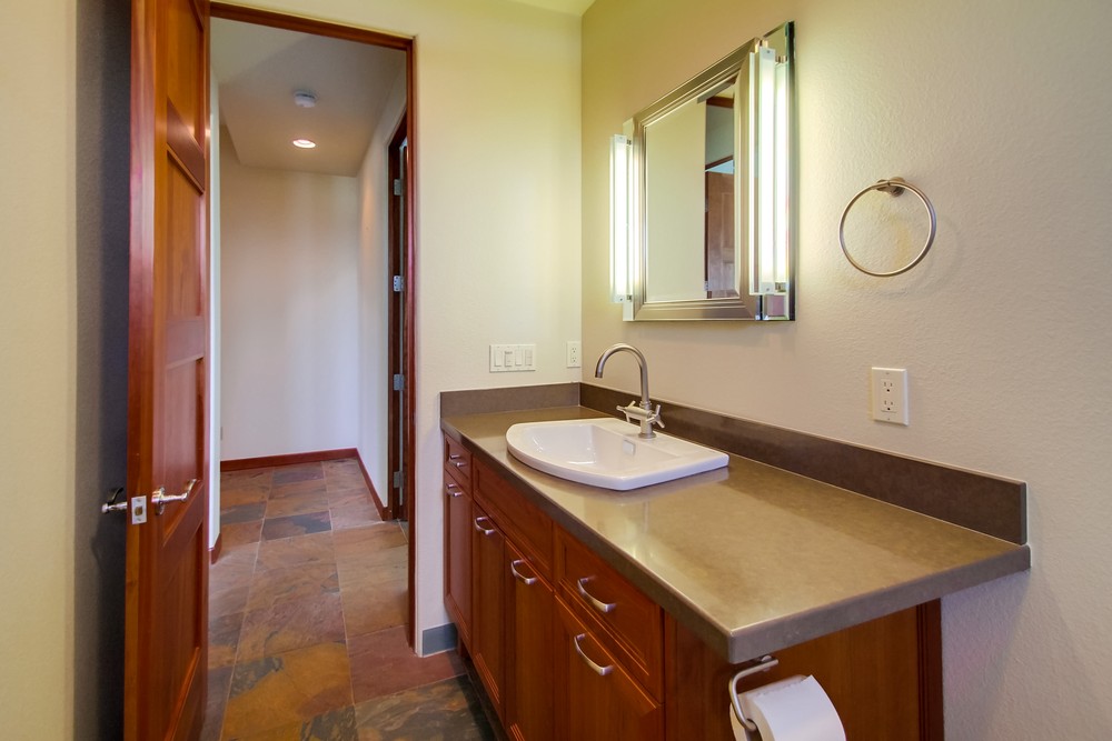 Virtual tour photo 73 of 92 for 2106 Hartford St