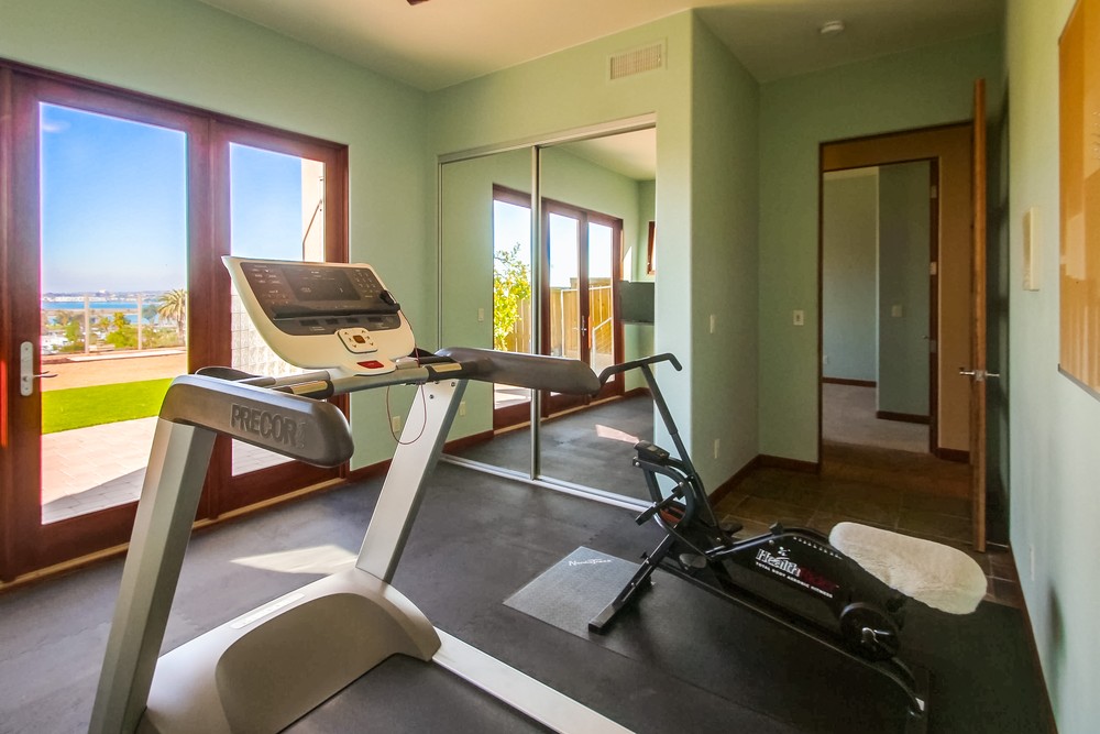 Virtual tour photo 75 of 92 for 2106 Hartford St