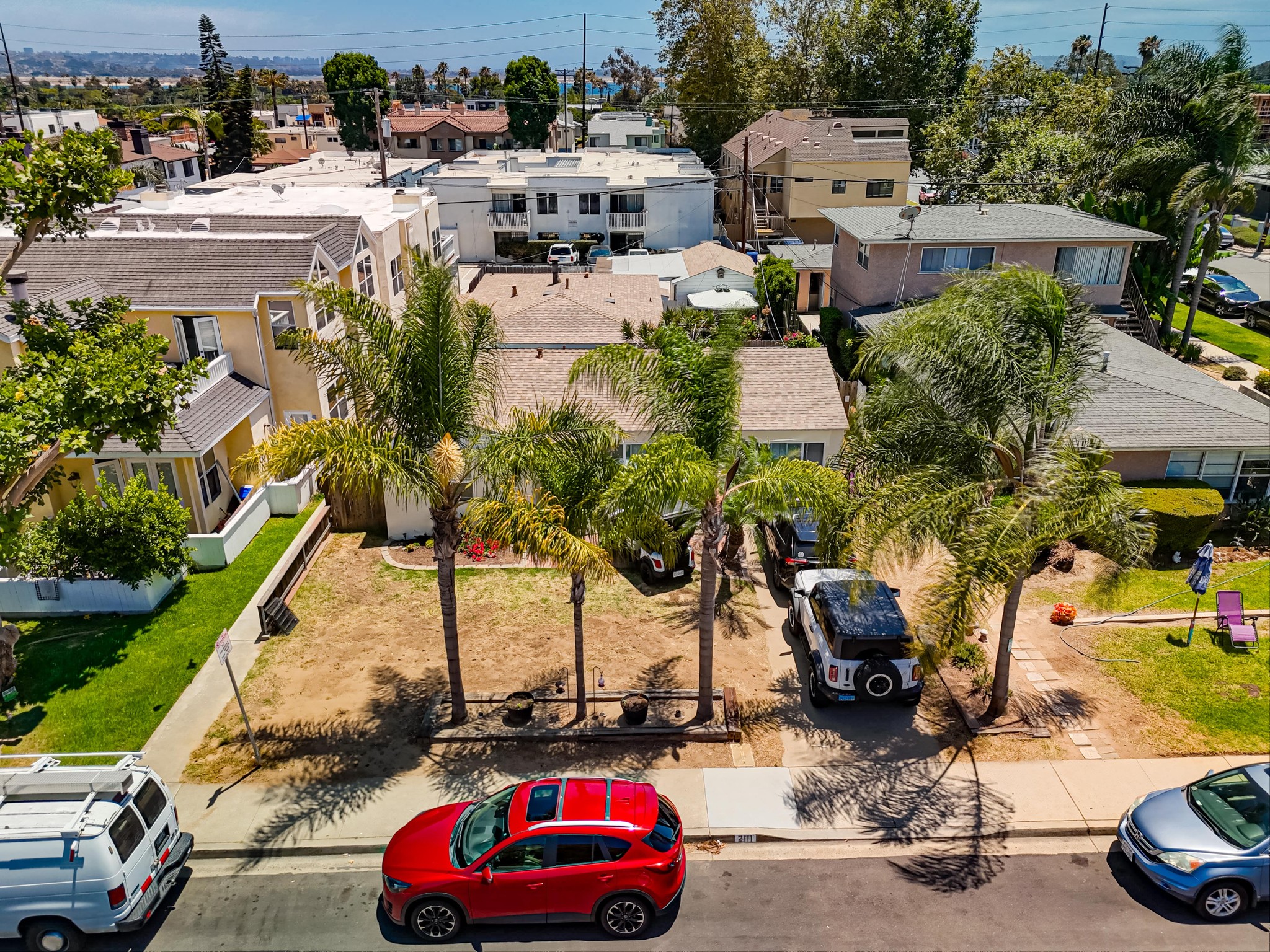 Virtual tour photo 1 of 54 for 2109 Felspar St