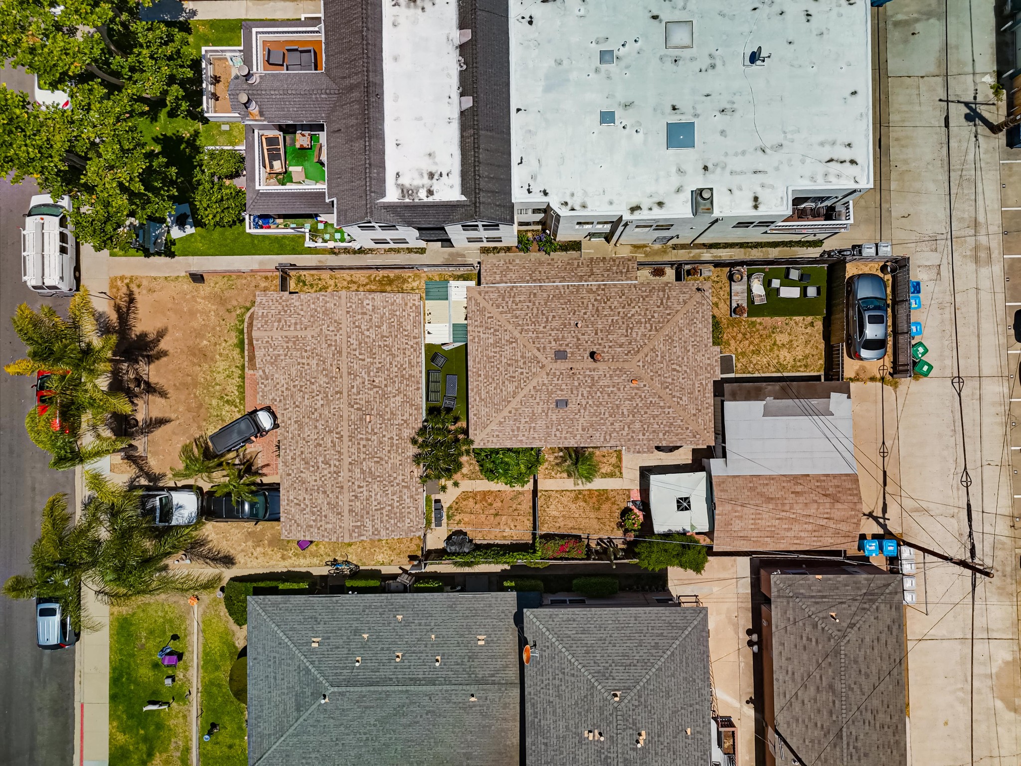 Virtual tour photo 9 of 54 for 2109 Felspar St