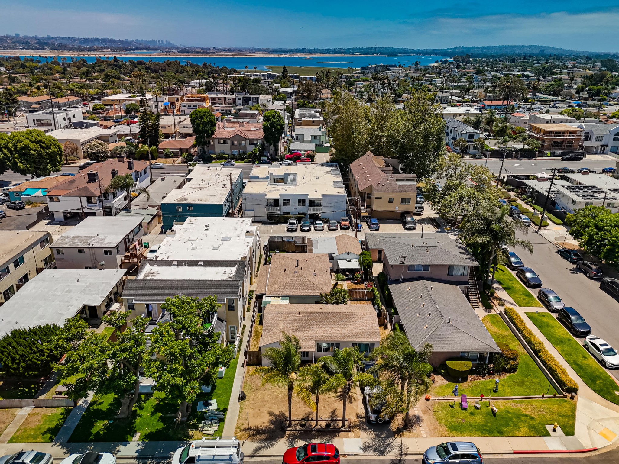 Virtual tour photo 27 of 54 for 2109 Felspar St