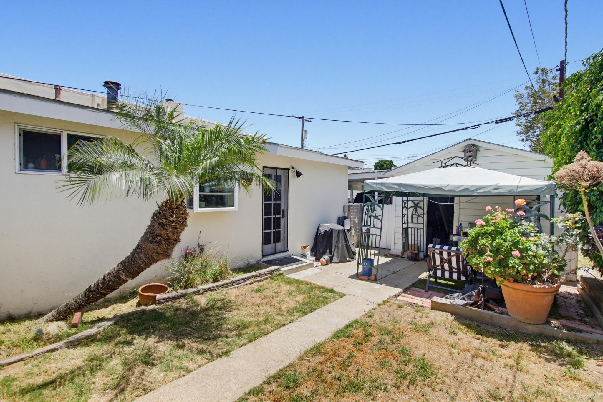 Virtual tour photo 7 of 16 for 2109 Felspar St