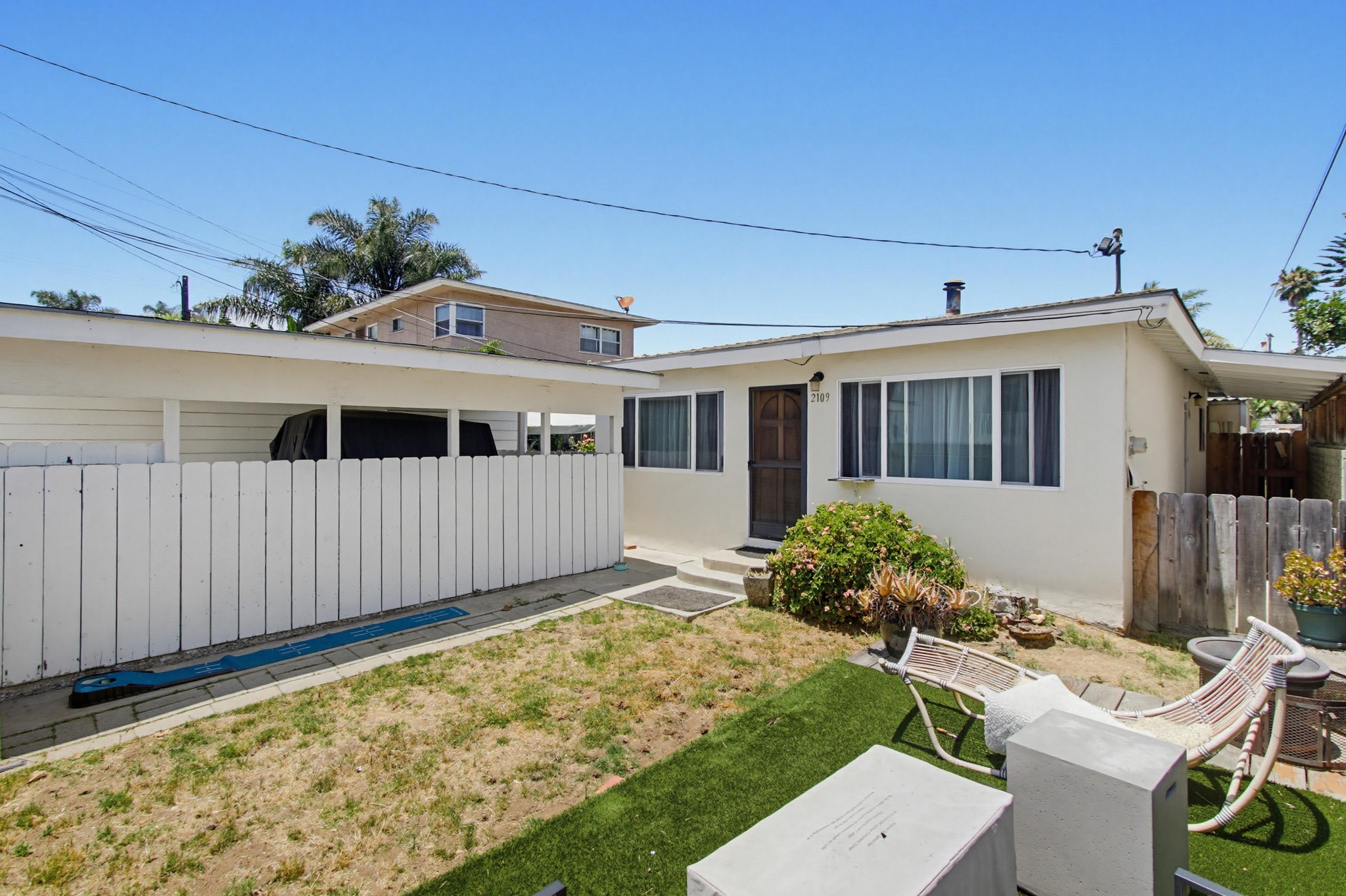 Virtual tour photo 12 of 16 for 2109 Felspar St