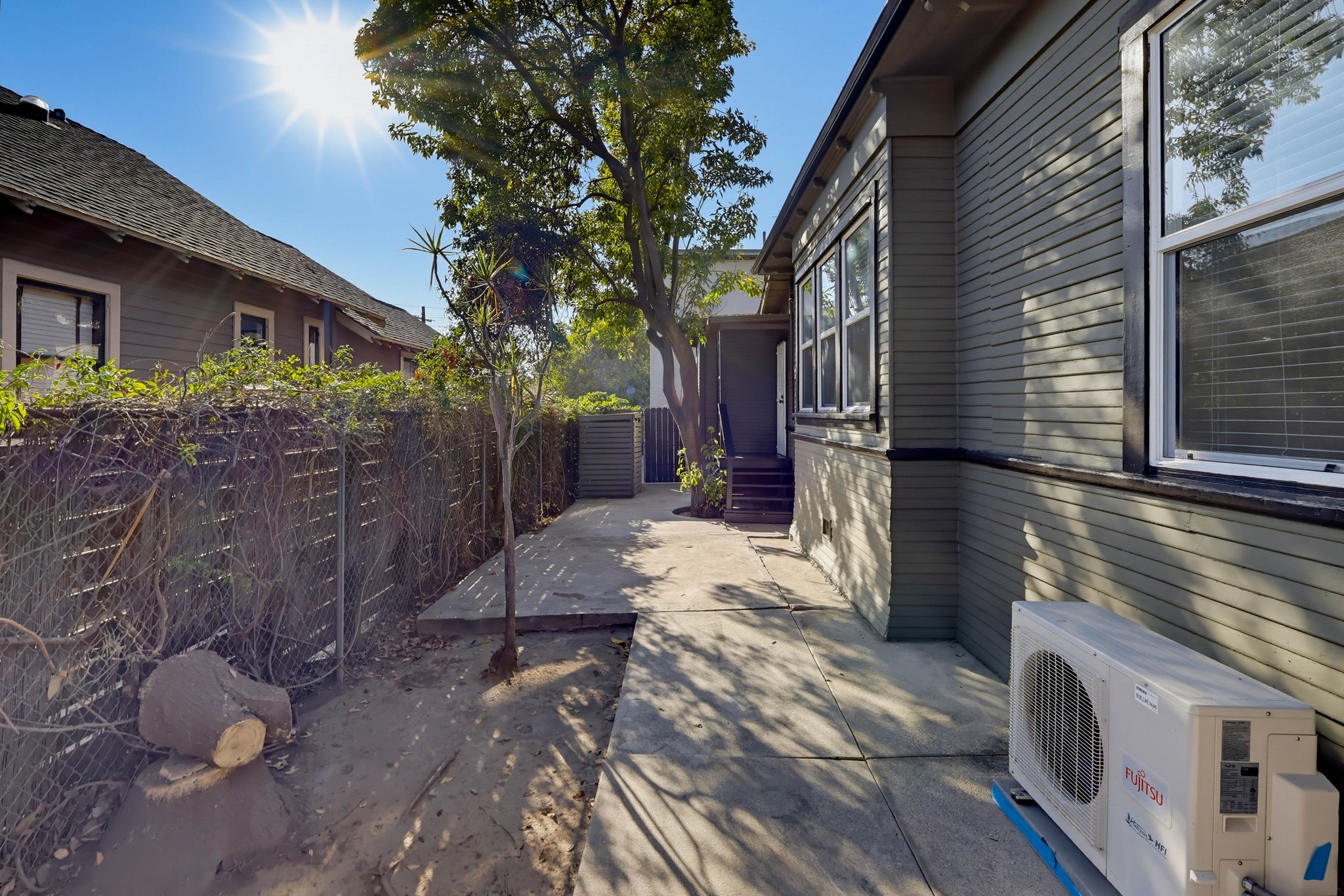 Virtual tour photo 10 of 53 for 211 N Ave 63