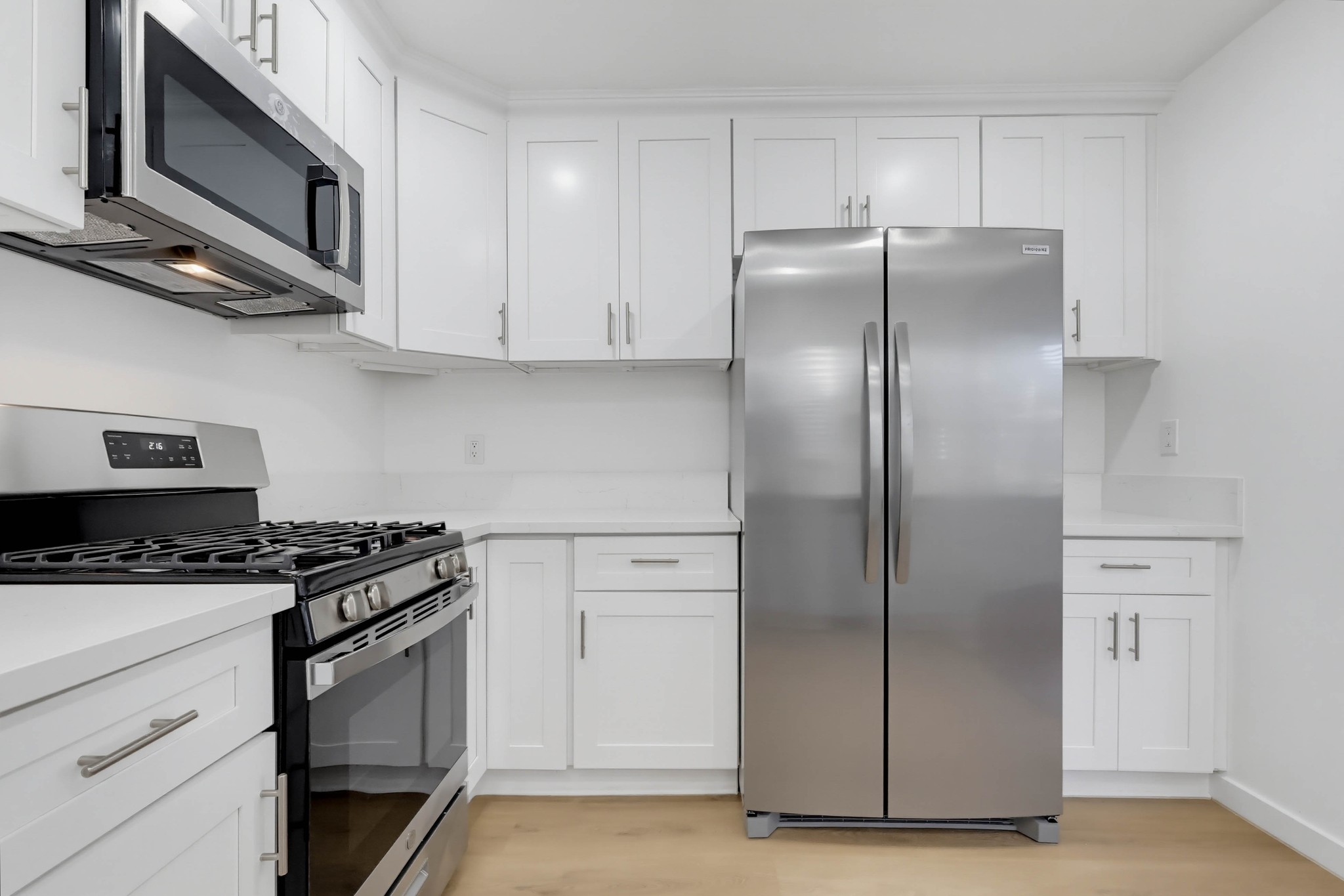 Virtual tour photo 38 of 53 for 211 N Ave 63