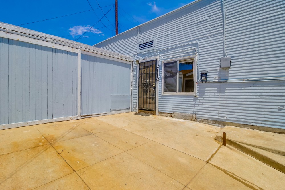 Virtual tour photo 5 of 18 for 2110 Lincoln Ave