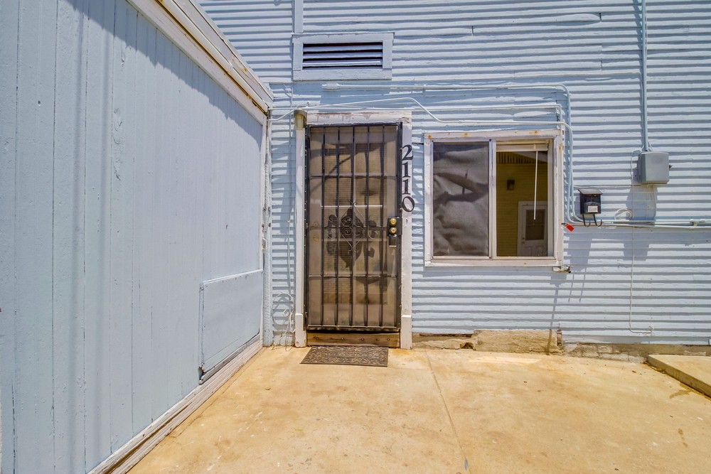Virtual tour photo 6 of 18 for 2110 Lincoln Ave
