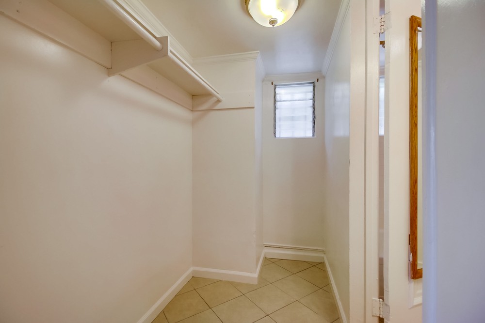 Virtual tour photo 19 of 18 for 2110 Lincoln Ave