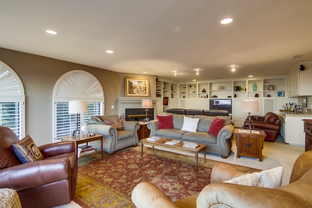 Virtual tour photo 17 of 88 for 2110 Locust St