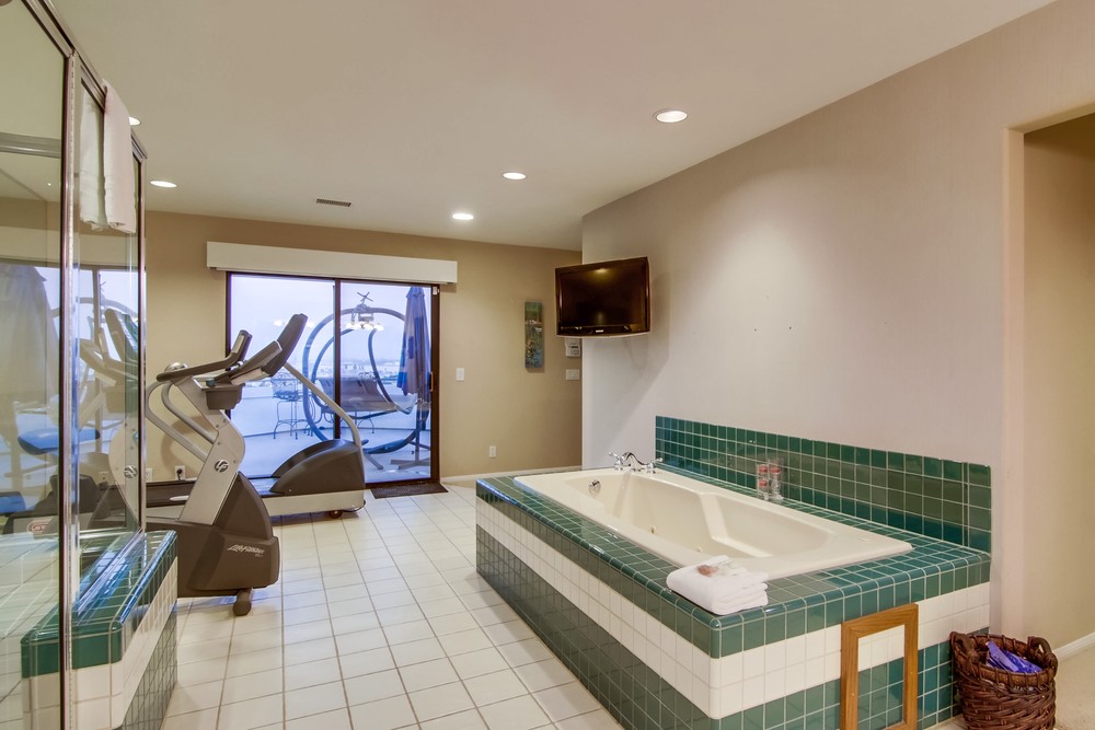 Virtual tour photo 63 of 88 for 2110 Locust St