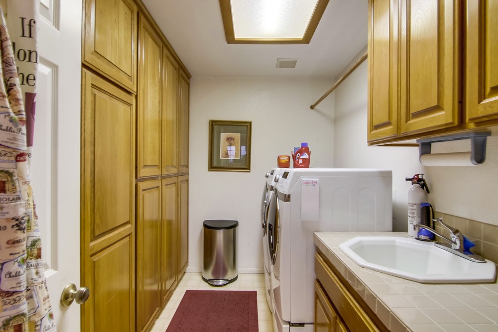 Virtual tour photo 78 of 88 for 2110 Locust St
