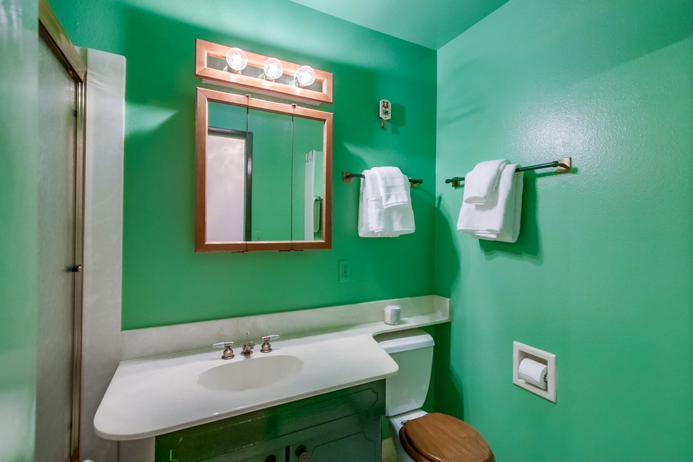 Virtual tour photo 31 of 66 for 2113 Becky Pl
