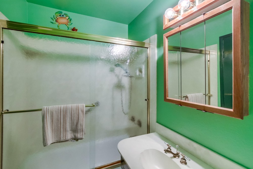 Virtual tour photo 32 of 66 for 2113 Becky Pl