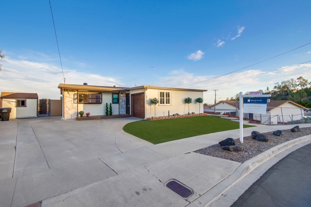 Virtual tour photo 44 of 66 for 2113 Becky Pl
