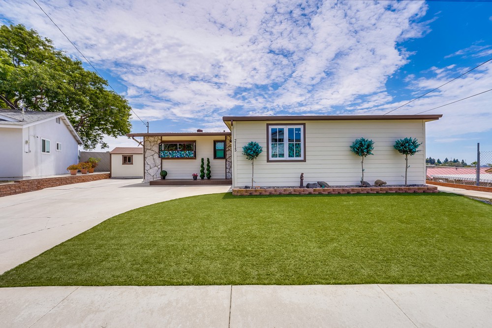 Virtual tour photo 4 of 60 for 2113 Becky Pl